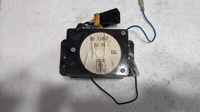 Rolls Royce Silver Spur Spirit SPEAKER CROSS OVER UNIT UD71037