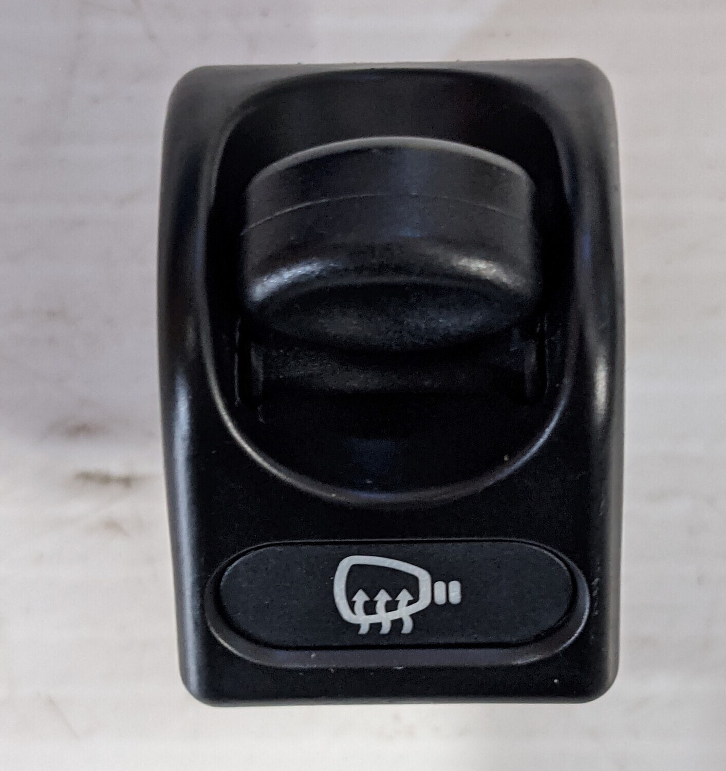 FERRARI 360 SPIDER PARTS OUTSIDE MIRROR DEFROSTER  BUTTON SWITCH 180665
