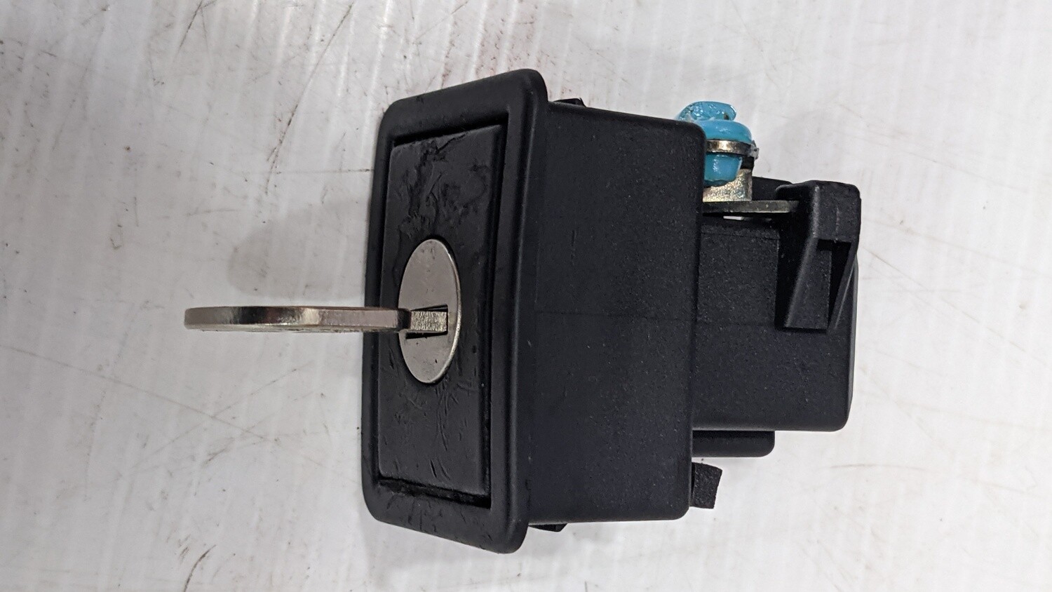 FERRARI 360 SPIDER PARTS GLOVE BOX LOCK TUMBLER WITH KEY 64926500