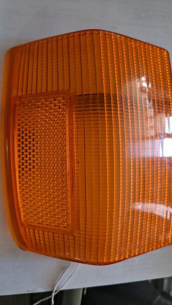 81 to 99 BENTLEY TURBO Rolls Royce Silver Spur turn signal lens front LEFT SIDE CD6128 used