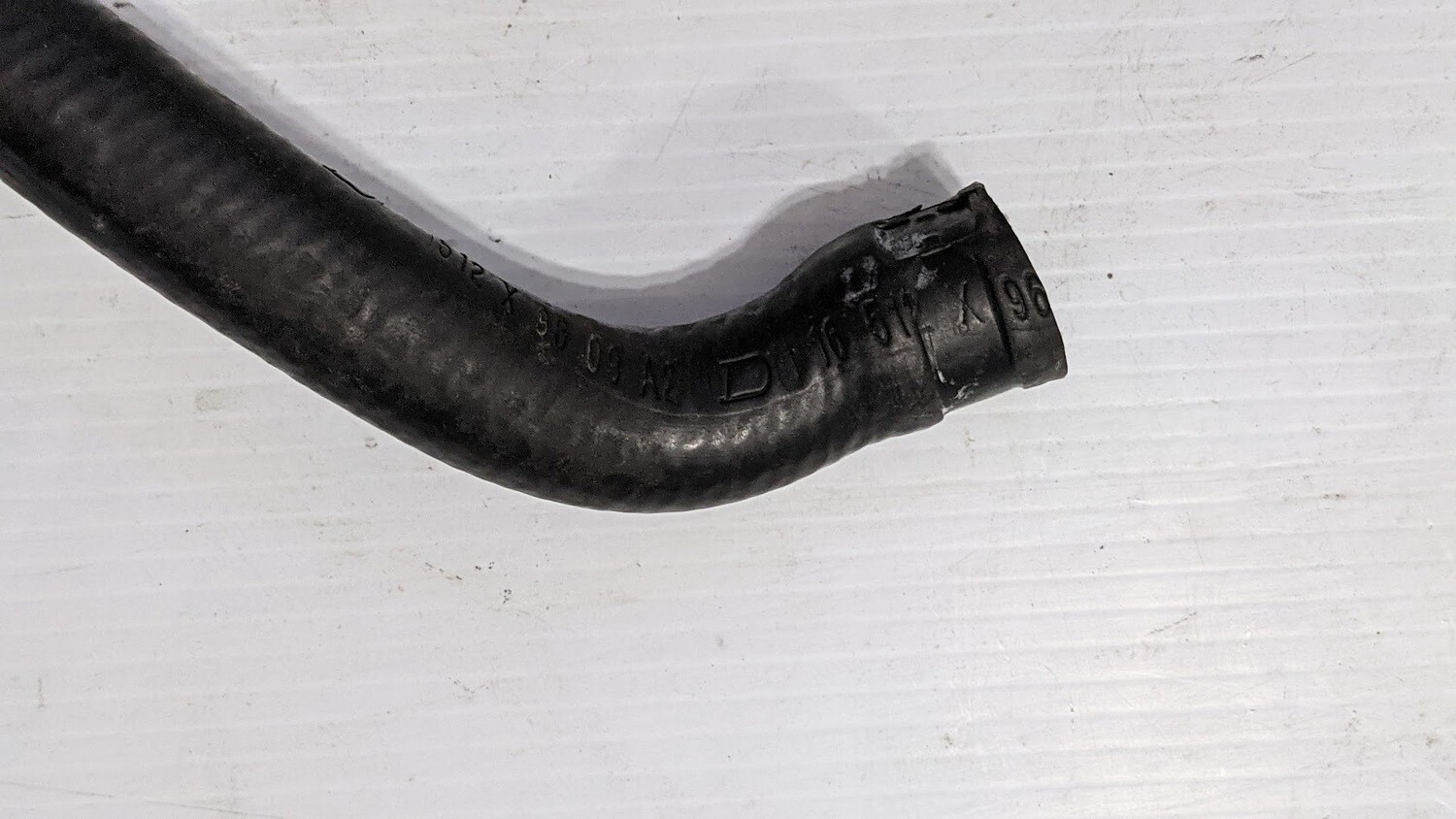ROLLS ROYCE SILVER SPUR PART HOSE FROM ENGINE TO COOLANT TANK UE72492