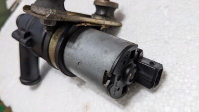 Ferrari 360 part HEATER AUXILIARY WATER PUMP 65460300