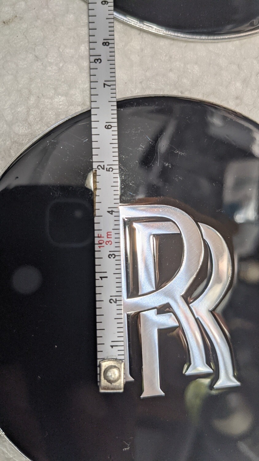 ROLLS ROYCE PART HUB CAP CENTER LOGO SMALL RR SET OF 4