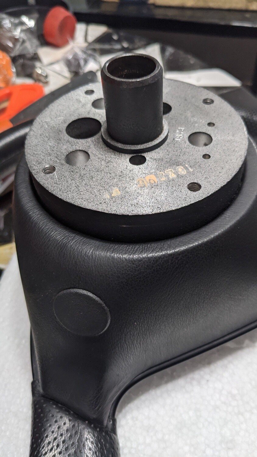 FERRARI 360 PART STEERING WHEEL ON BLACK 66203900