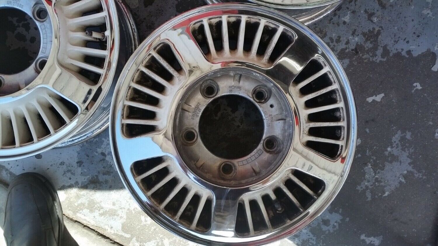 65 98 BENTLEY ROLLS 15x61/2 CHROME ALLOW RIMS WHEEL SET WITHOUT CAPS UR27500