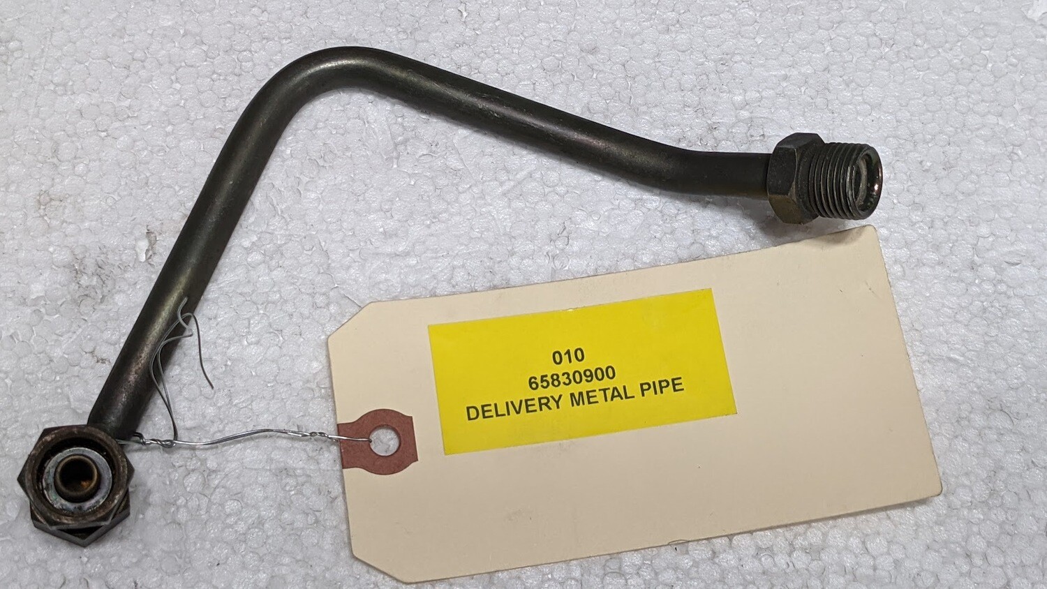 FERRARI 360 PART AIR CONDITIONING HOSE CONNECTIN PIPE 65830900