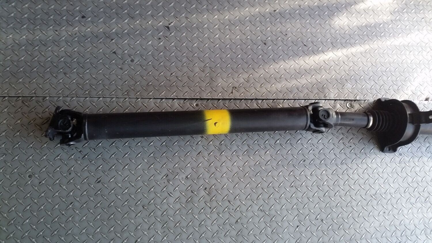 ROLLS-ROYCE SILVER SPUR REAR BENTLEY TURBO PROPSHAFT DRIVESHAFT UR73657