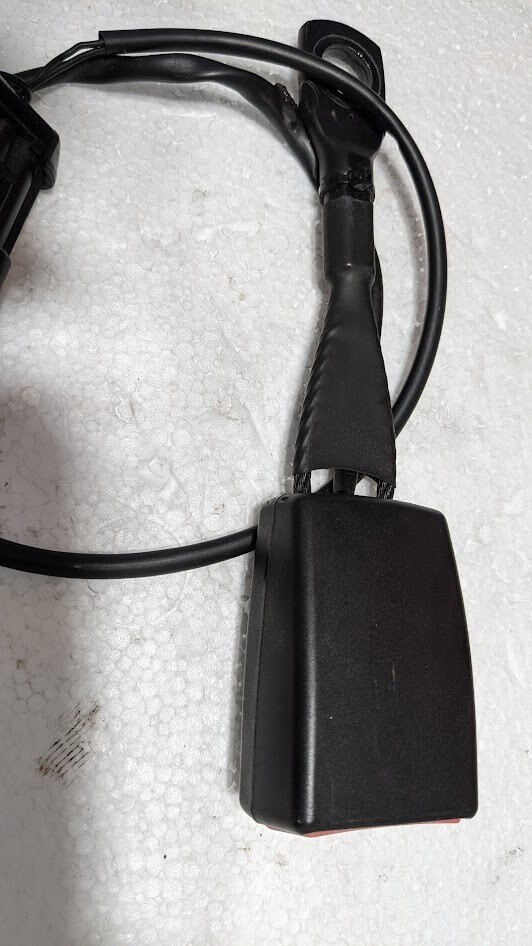 FERRARI 360 430 550 575 SPIDER  PARTS LEFT DRIVER SIDE SEAT BELT BUCKLE 65924600