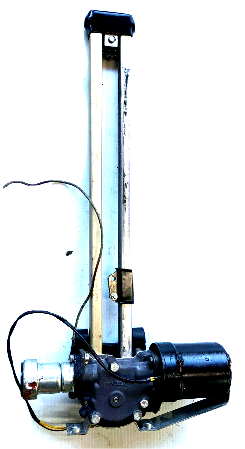 ROLLS ROYCE SILVER SHADOW ANY SIDE WINDOW REGULATOR complete with motor UB30039
