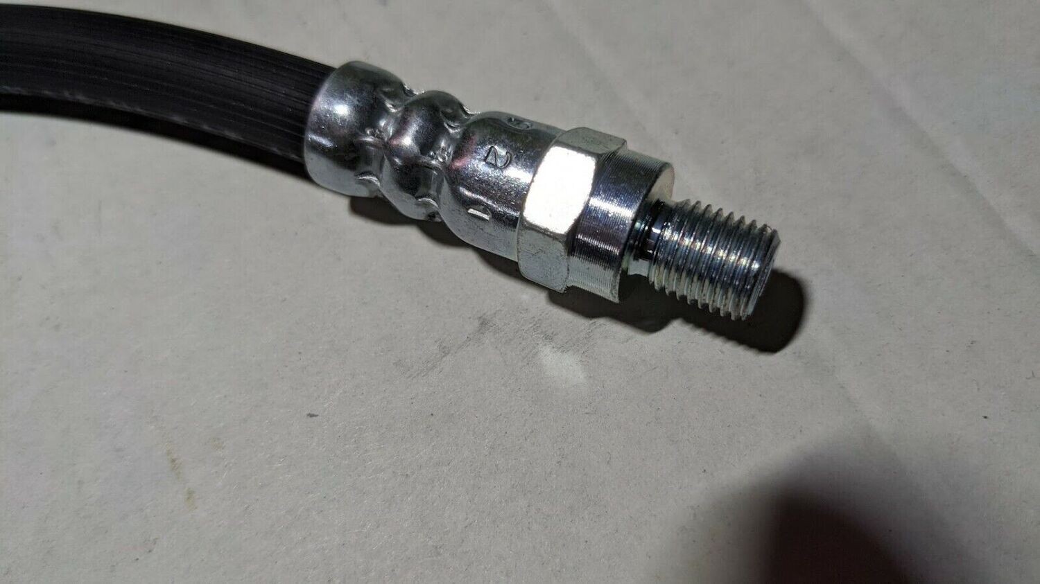 ROLLS ROYCE SILVER SHADOW FRONT BRAKE HOSE AT SUB FRAME LHD CARS INNER UR19939