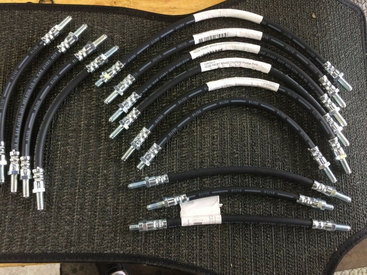ROLLS ROYCE SILVER SHADOW BRAKE CALIPER AND SUSPENSION HOSE SET LHD FOR BRAKE FUILD