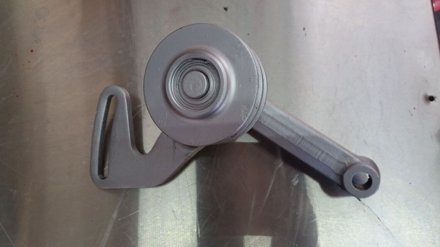 ROLLS ROYCE SILVER SPUR CORNICHE JOKEY PULLEY FOR WATER PUMP UE38281