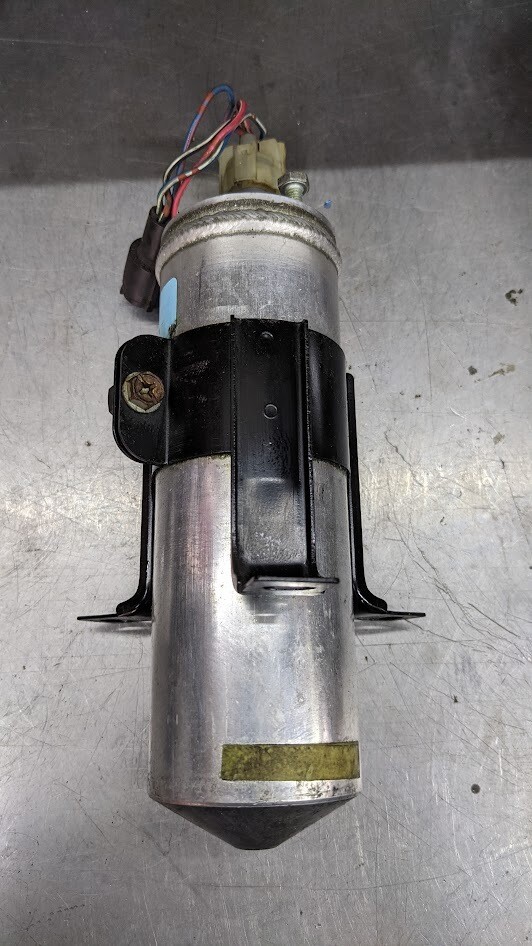 Rolls Royce Silver SPUR air conditioning receiver dryer desiccant bottle UD74024