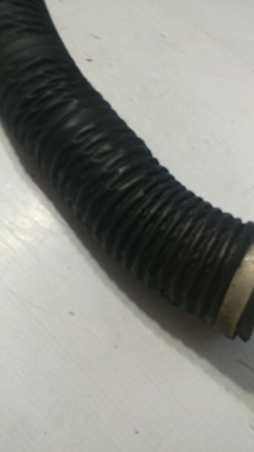 ROLLS-ROYCE SILVER SPUR BENTLEY AIR FILTER HOT COLD HOSE UE46067