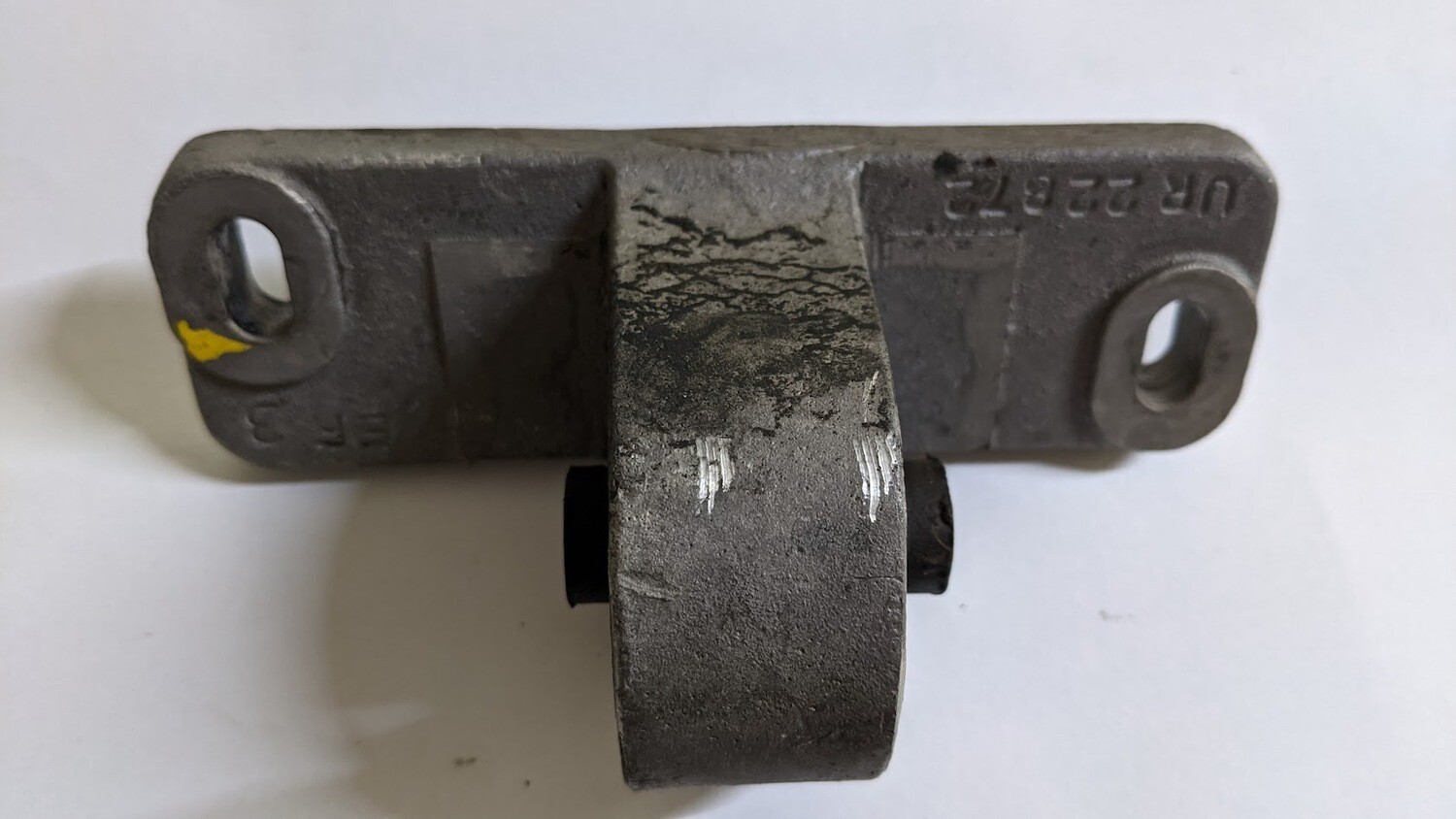81 to 86 ROLLS ROYCE SILVER spirit SPUR ENGINE motor MOUNT WITH BASE UR23008