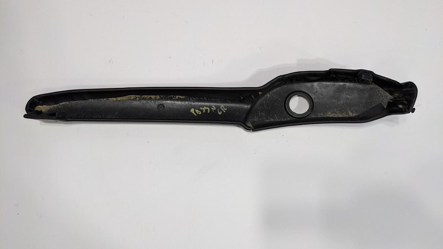 Genuine Ferrari Part COMPLETE PASSENGER SEAT MANUAL RH TRACK COVER 66325000
