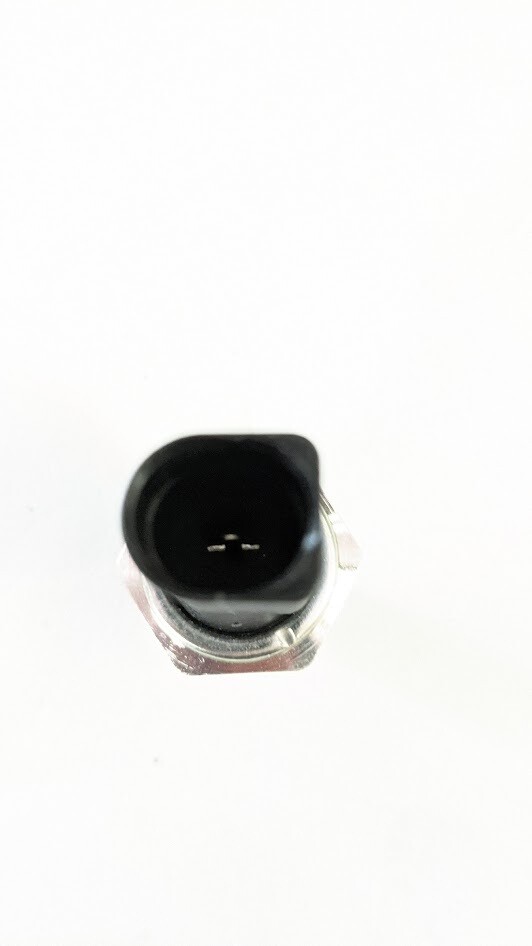 Bentley Continental  GT Coupe Flying Spur 6.0L  W12 OIL pressure sender