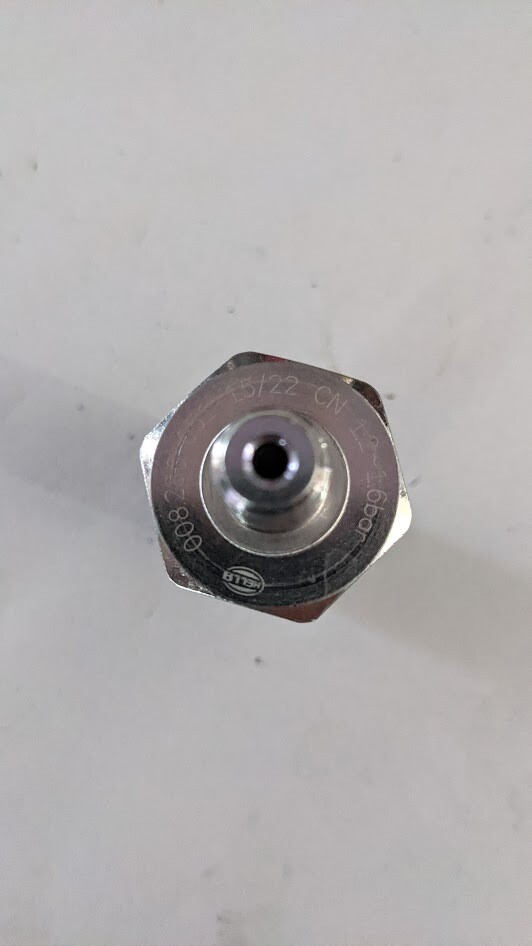 Bentley Continental  GT Coupe Flying Spur 6.0L  W12 OIL pressure sender
