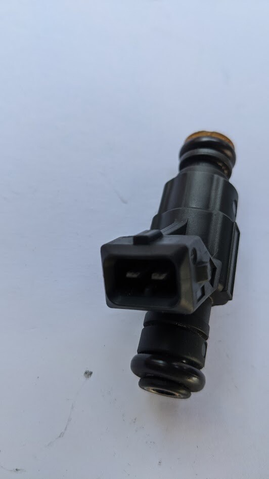 FERRARI 360 SPIDER PARTS FUEL INJECTOR 197808