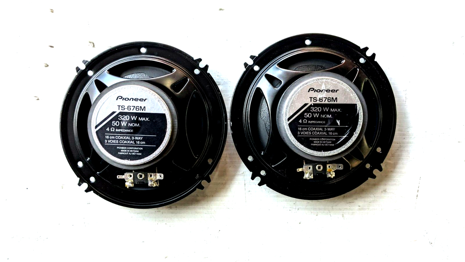 FERRARI 360 SPIDER PARTS DOOR mounted PAIR OF SPEAKERS
