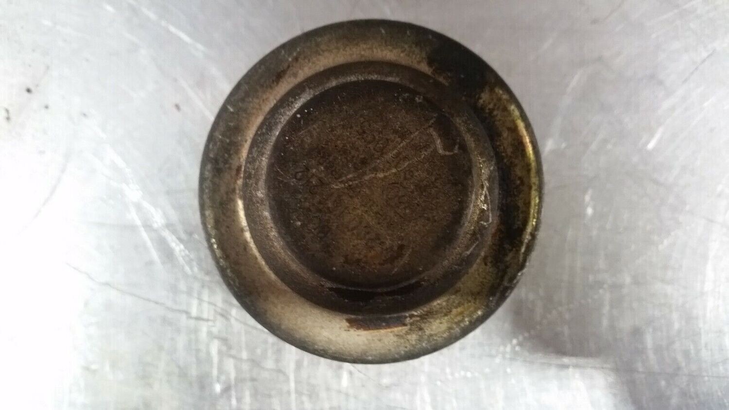 81 - 91 ROLLS ROYCE SILVER SPUR FUEL PRESSURE DAMPER BY FUEL PUMP UE45369