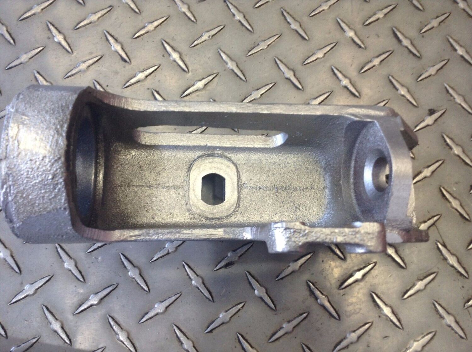 relist 65 - 80 ROLLS ROYCE SILVER SHADOW LEFT FRONT or REAR BUMPER SHOCK ABSORBERS