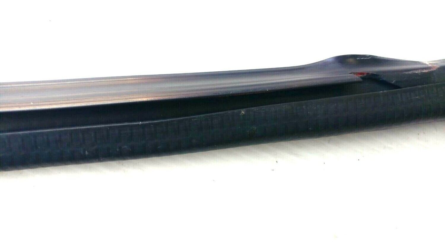 FERRARI 348 PARTS  RIGHT  DOOR HIGH RUBBER OUTTER WIPER 62213100