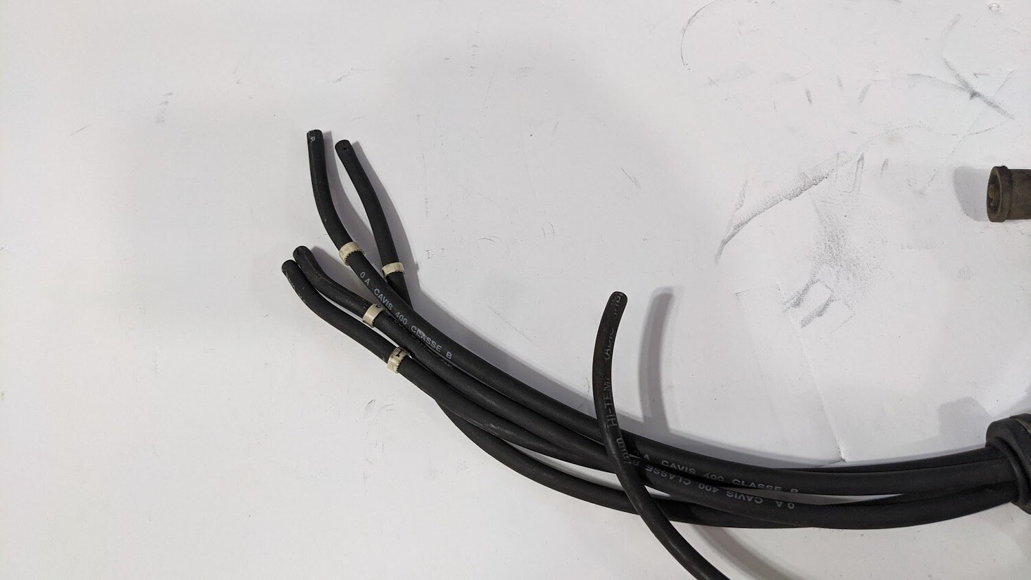 Ferrari 308,328, Mondial. IGNITION WIRES LH  BANK 114474