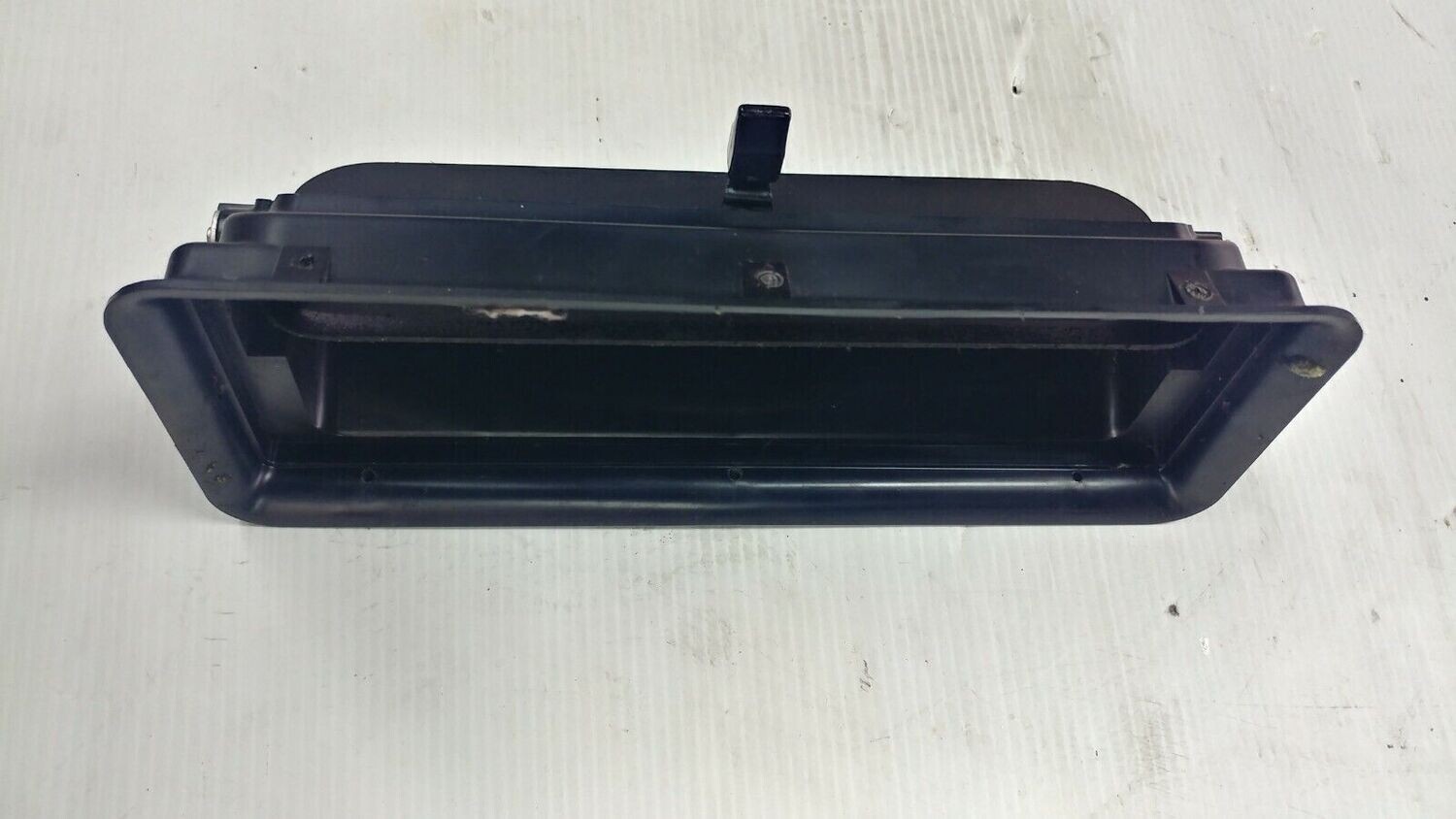 ROLLS ROYCE SILVER SHADOW CENTER CONSOLE AIR CONDITIONING VENT UD20398