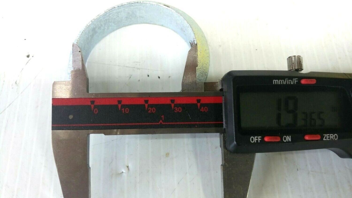 65 - 99 ROLLS ROYCE SILVER SHADOW SPUR EXHAUST CLAMP ring OLIVE UR10798
