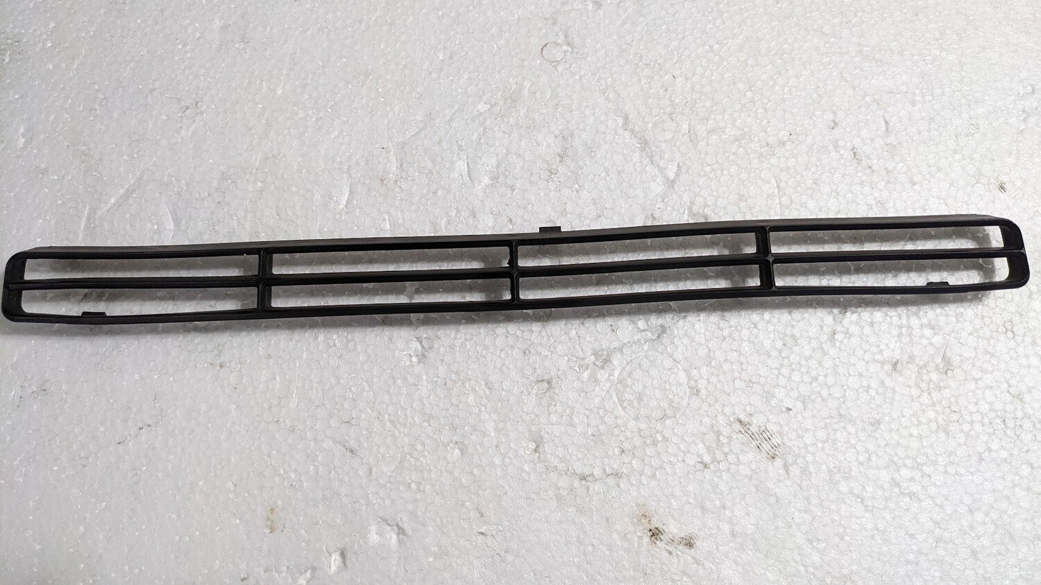 ROLLS ROYCE SILVER SPIRIT SPUR DEFROSTER DASH CONDITIONING AC GRILLE