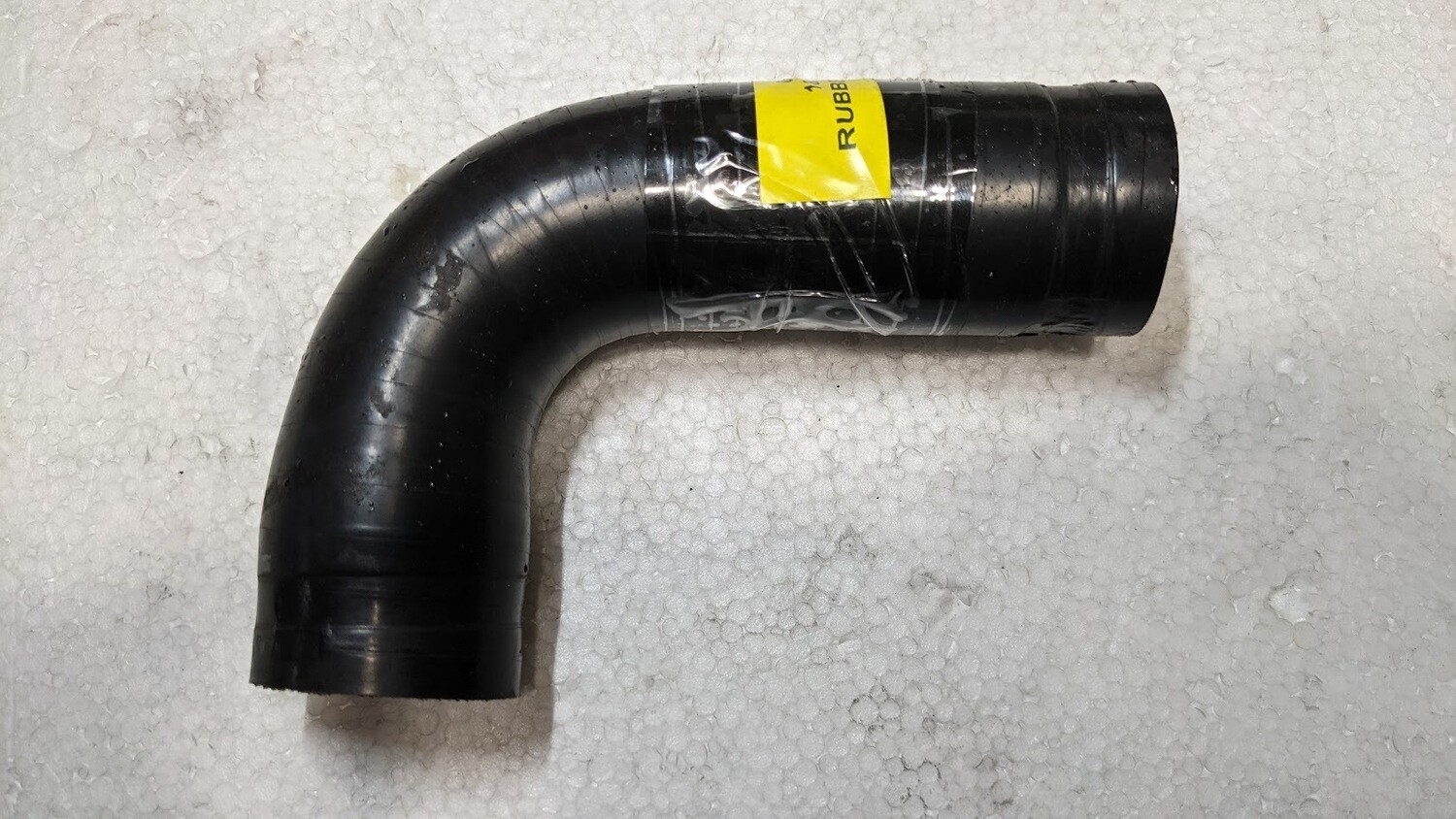 FERRARI 360 SPIDER PARTS  
RUBBER HOSE 181742