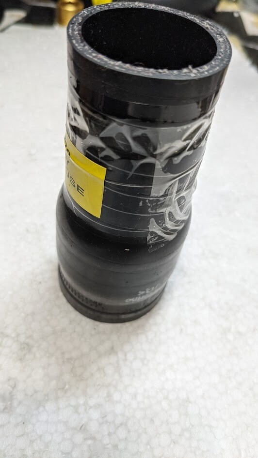 FERRARI 360 SPIDER PARTS 181779
DELIVERY RUBBER HOSE