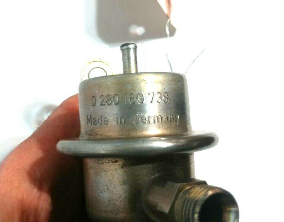 FERRARI 348 PARTS  ENGINE FUEL PRESSURE REGULATOR 147281 TESTED