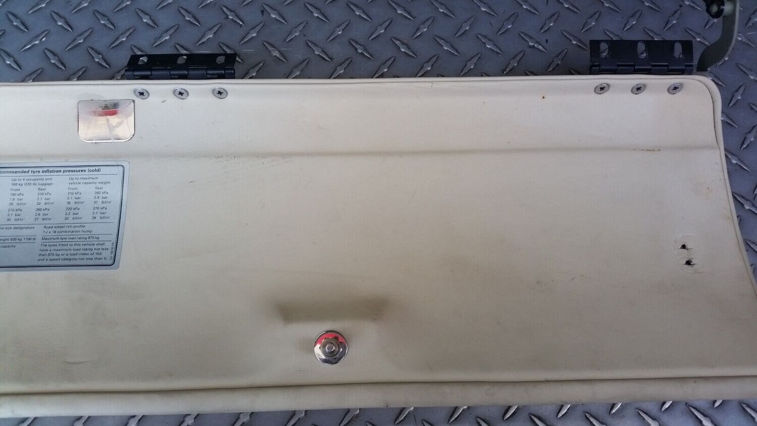 ROLLS ROYCE SILVER SPUR BENTLEY TURBO R L glove box lid LEATHER CREAM UT11179PC