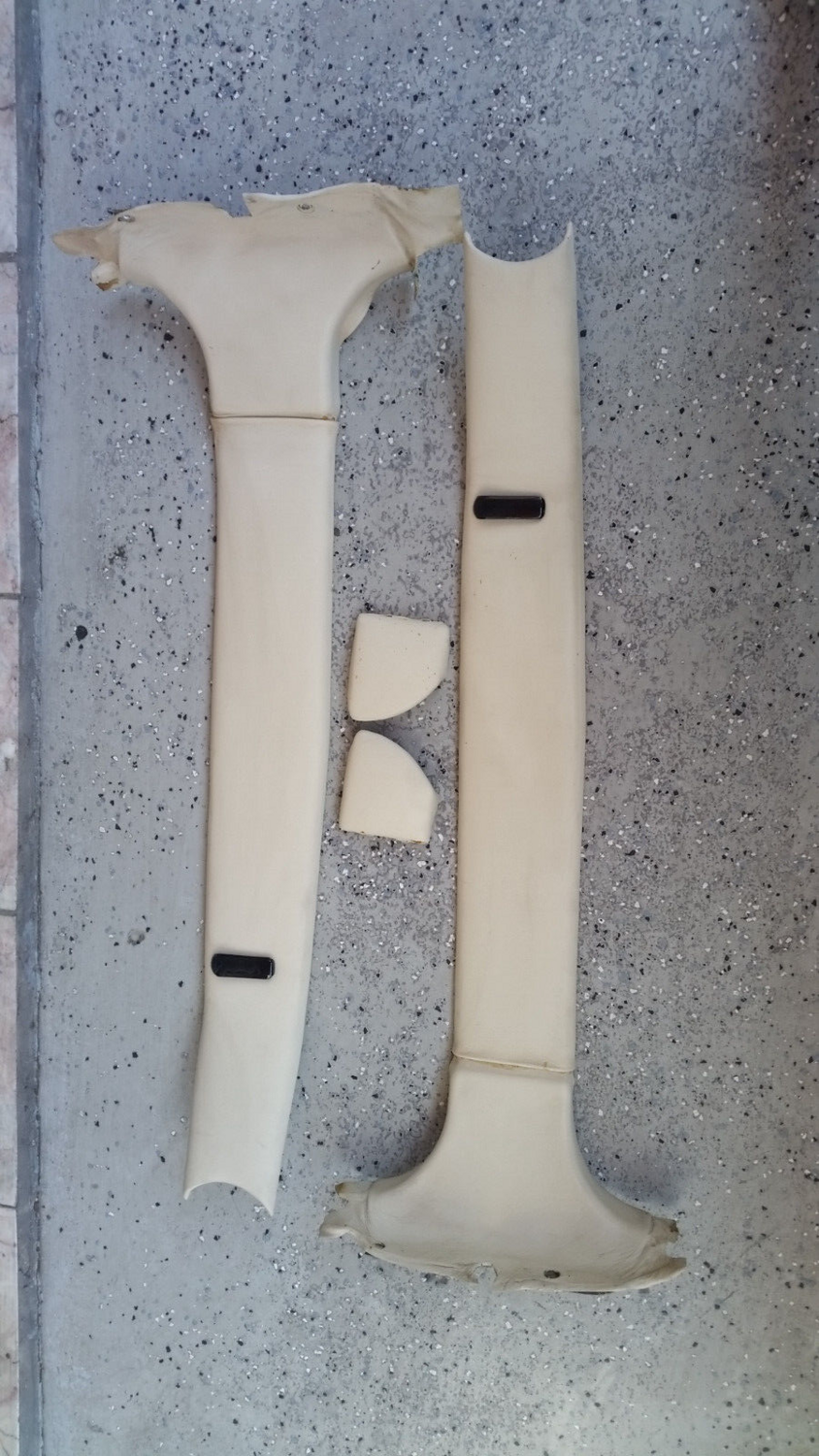 ROLLS ROYCE SILVER SPUR BENTLEY TURBO R L seat belt B pillar LEATHER CREAM UB82031 UB82032