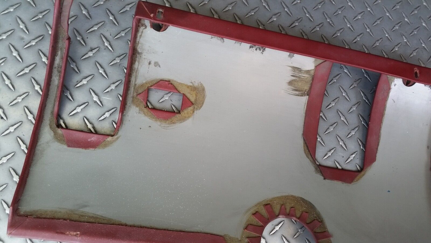 81  93 Rolls Royce Silver Spur Spirit under steering column cover BURGUNDY