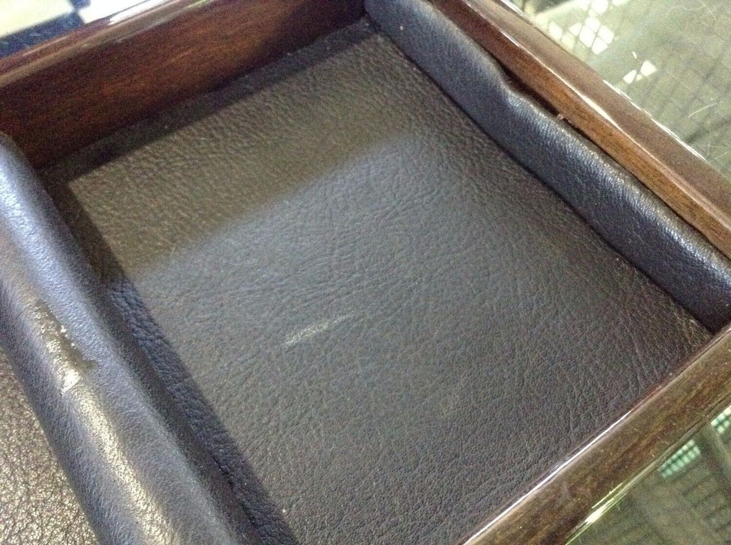 81 - 91 ROLLS ROYCE SILVER SPUR CENTER CONSOLE LEATHER WOOD MONEY TRAY