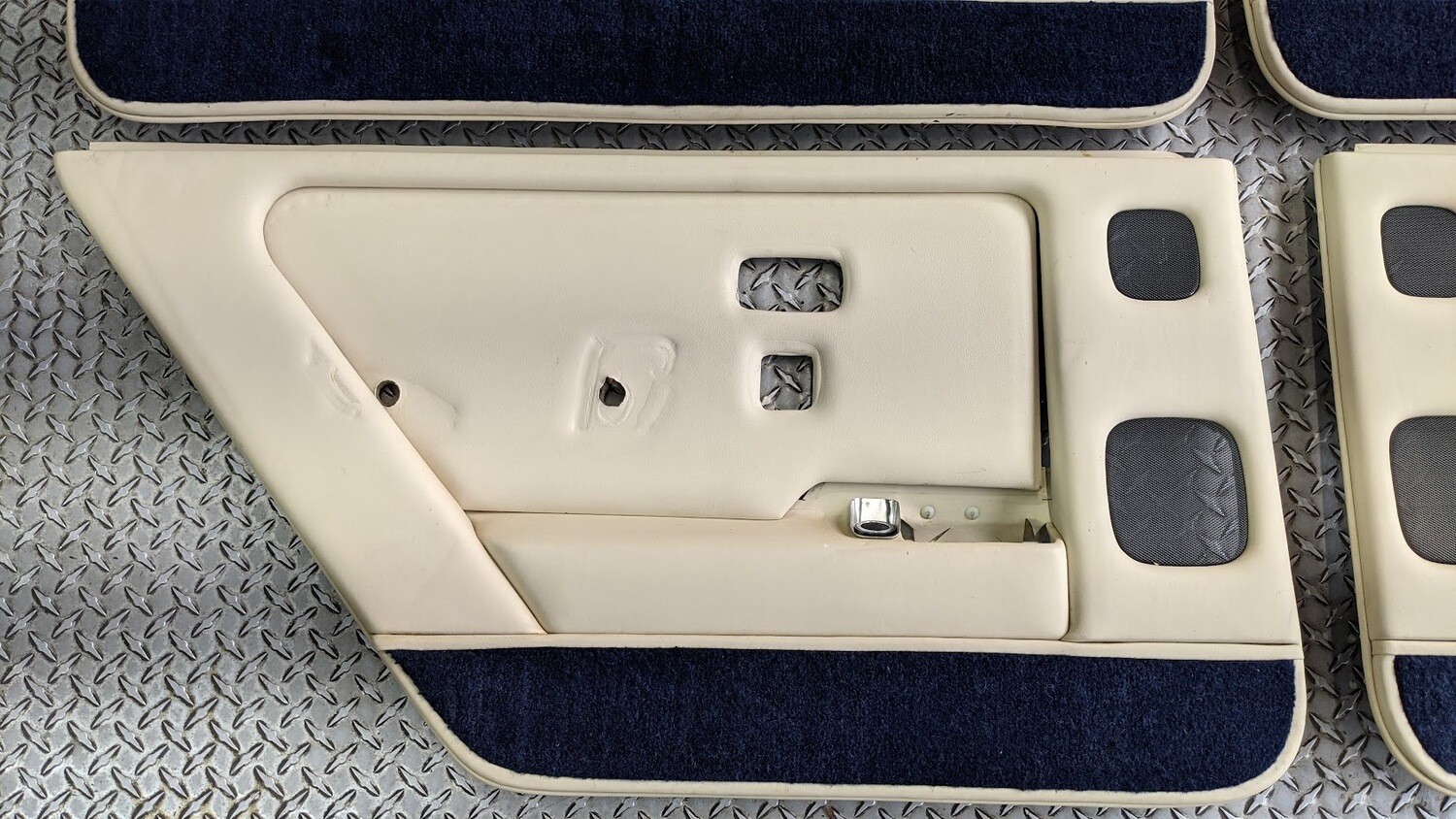 91-99 Rolls Royce Silver Spur Spirit DOOR CARDS PANEL ON CREAM AND BLUE