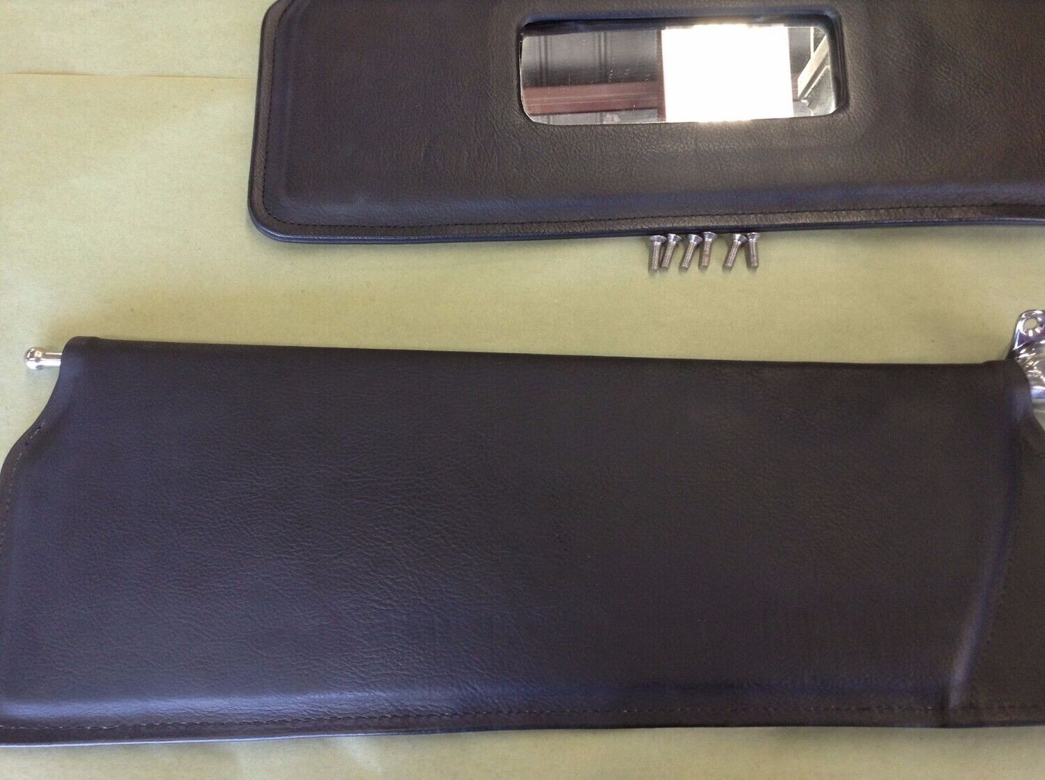 81- 99 ROLLS ROYCE SILVER SPUR SUN VISOR SET W/ MIRROR IN BLACK