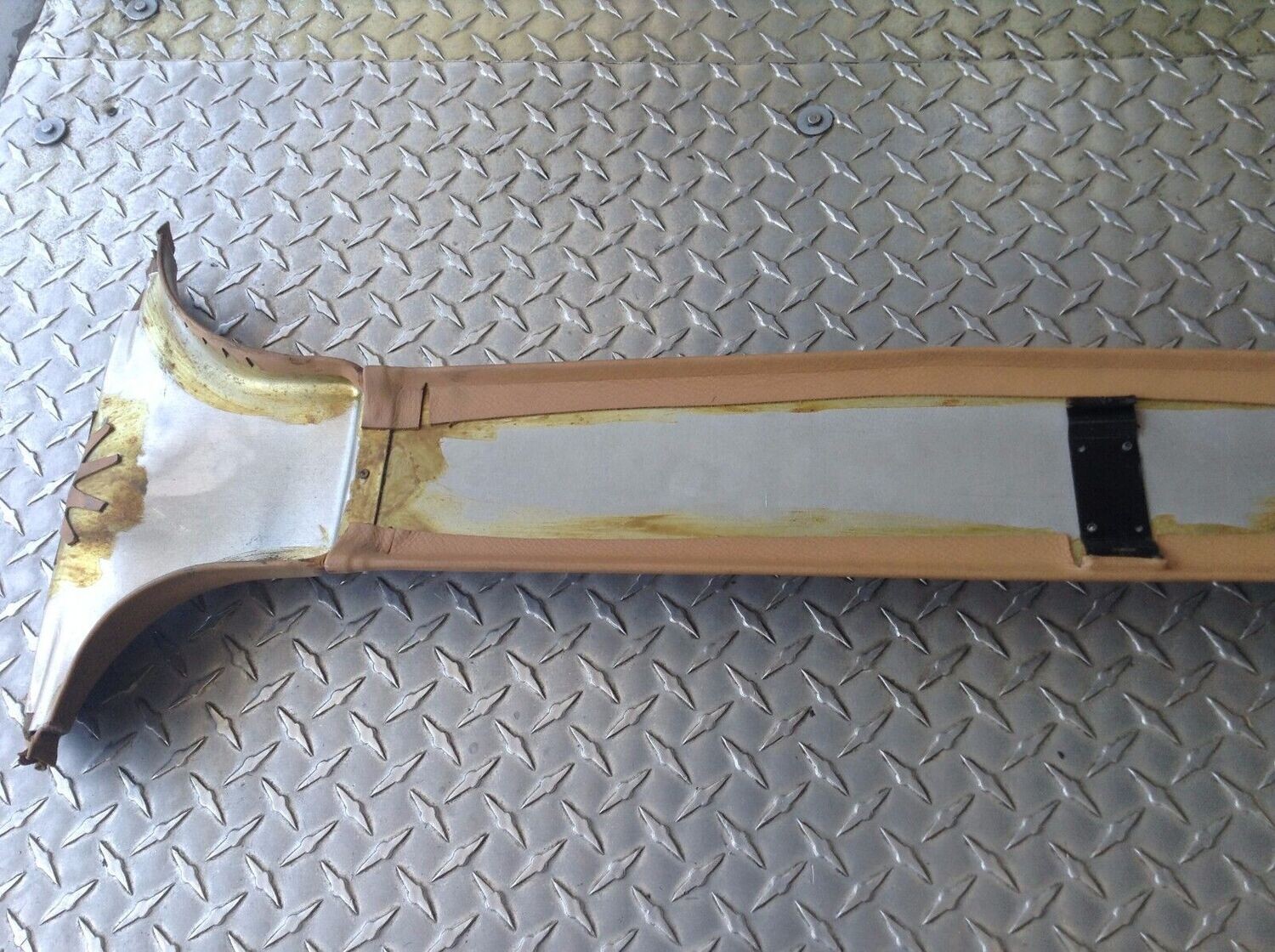 ROLLS ROYCE SILVER SPUR B PILLAR COVERS RIGHT AND LEFT