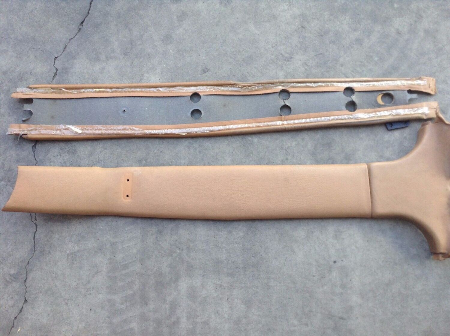ROLLS ROYCE SILVER SPUR B PILLAR COVERS RIGHT AND LEFT