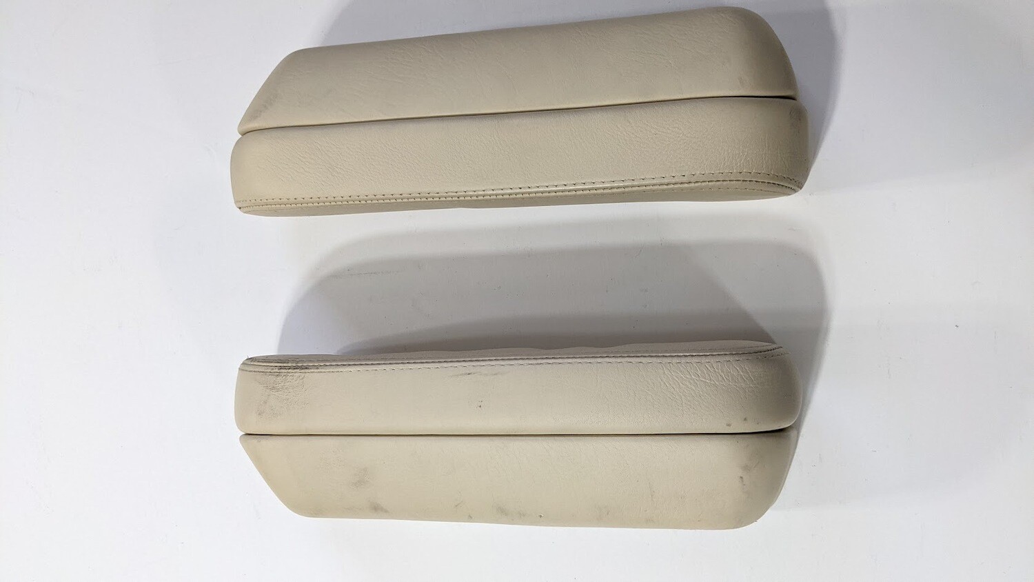 93 TO 99 ROLLS ROYCE BENTLEY TURBO R REARDOOR ARMREST ON CREAM PAIR