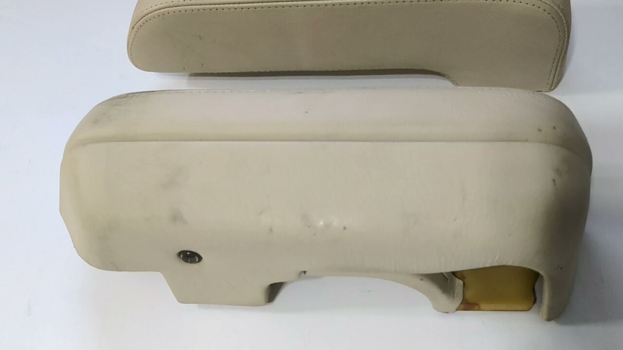 93 TO 99 ROLLS ROYCE BENTLEY TURBO R REARDOOR ARMREST ON CREAM PAIR