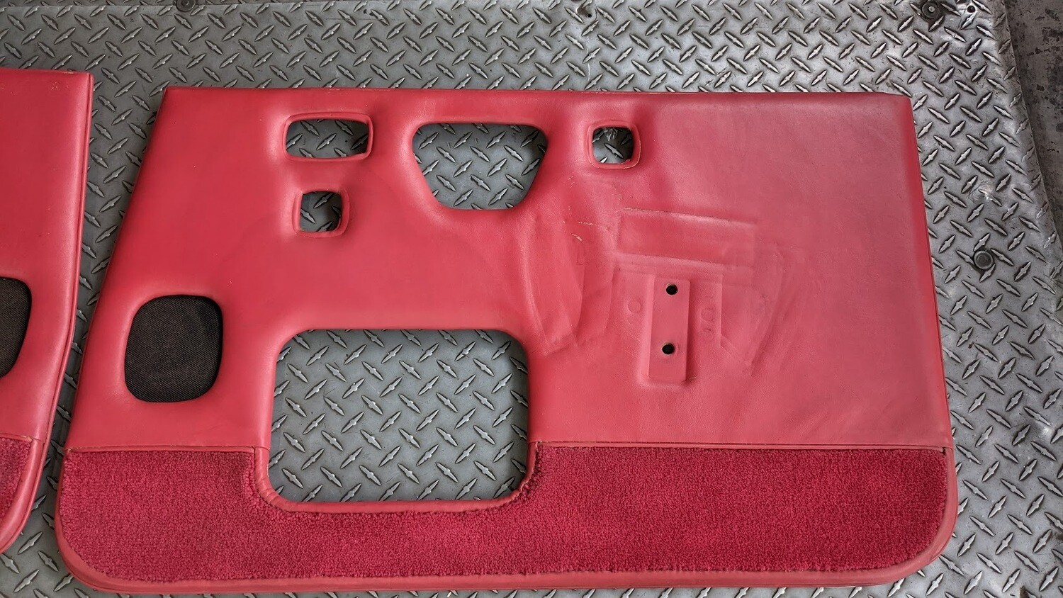 ROLLS ROYCE SILVER SHADOW SWB DOOR CARDS PANELS SET ON RED