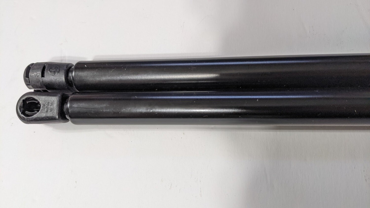 ECP Bentley Arnage  pair of front bonnet hood shocks   NEW PP30472PB SET