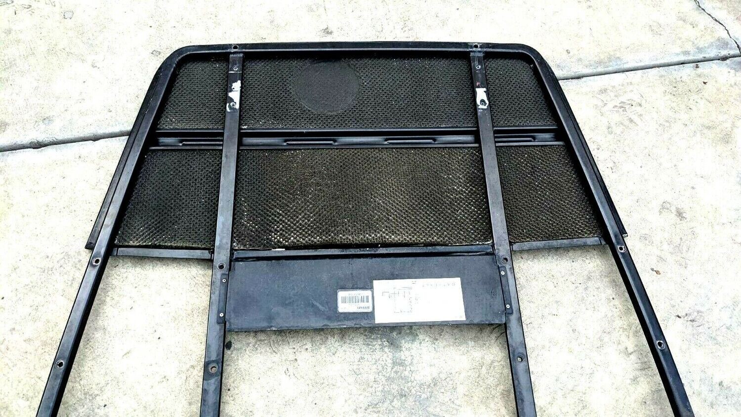 FERRARI 348 PARTS   ENGINE LID COVER good condition 62216500