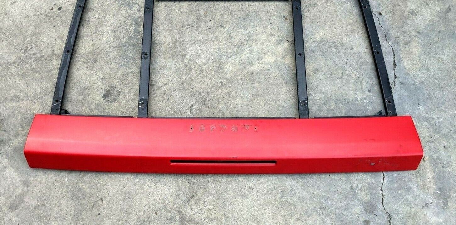 FERRARI 348 PARTS   ENGINE LID COVER good condition 62216500