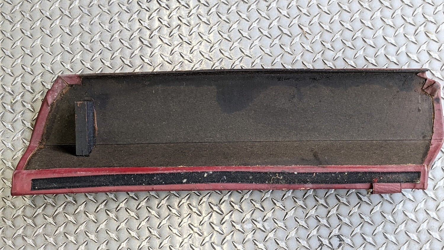 ROLLS ROYCE SILVER SHADOW I PART TRUNK CARPET JACK COVER