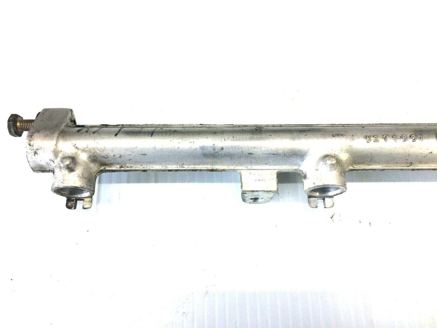 94 TO 99 ROLLS ROYCE SILVER SPUR BENTLEY TURBO FUEL INJECTOR RAIL UE74001
